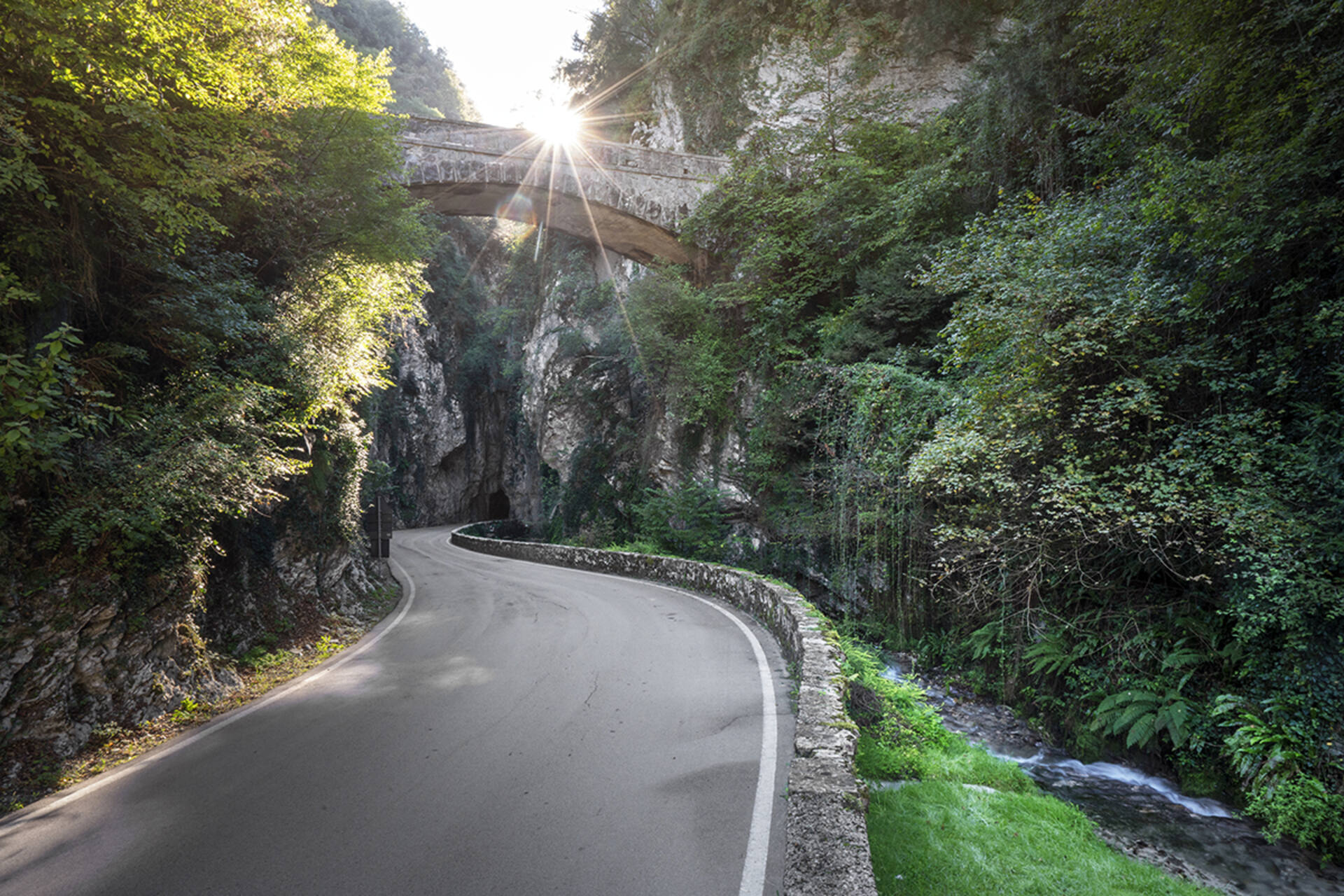 Strada della Forra - a great road by Garda Lake - Lombardy - Italy | La
