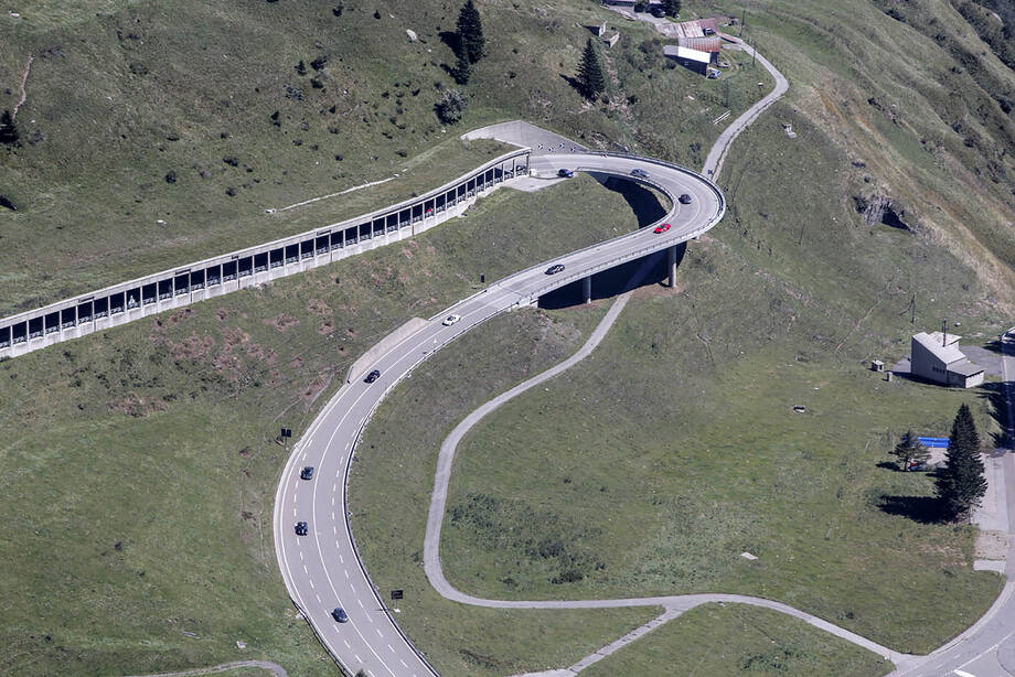 Gotthard Pass