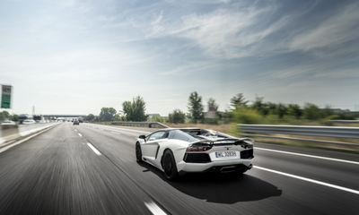 The ten golden rules when driving a Ferrari or Lamborghini on a tour in Europe